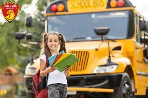 Kinh Nghiệm Chống Móc Túi Trên Xe Buýt Bạn Nên Biết 9 Chống móc túi trên xe buýt bằng việc giảm thiểu lượng đồ đạc mang theo