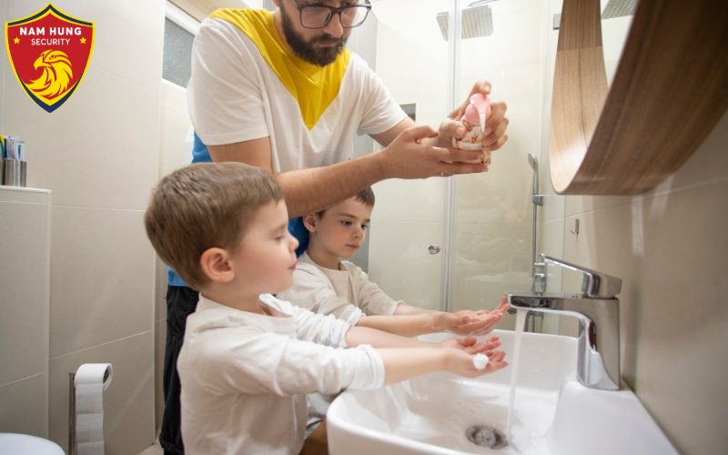 9 Cách Phòng Ngừa Hen Phế Quản Trong Mùa Lạnh 2 Giữ vệ sinh cá nhân đúng cách để phòng ngừa hen phế quản